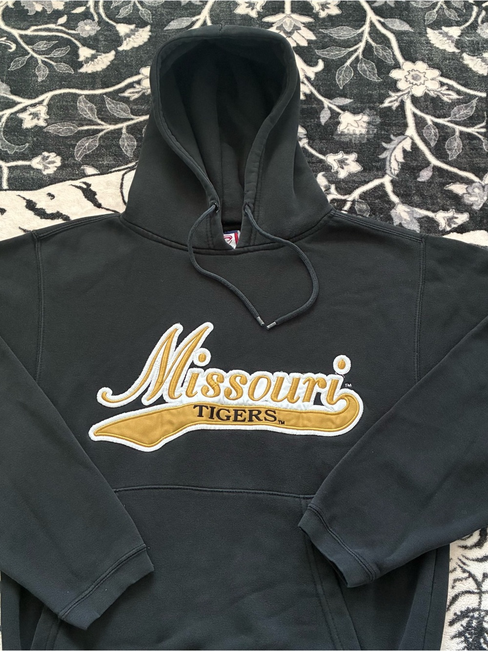 000 - VINTAGE 00s UNIVERSITY OF MISSOURI Y2K MU TIGERS SWEATSHIRT HOODIE